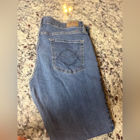 ‼️5/$25‼️ Distressed 16/S Signature Blue Jeans - Picture 2 of 4